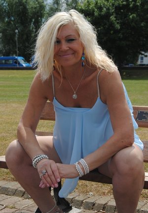 Redhead fatty mature Keno shows her lovely accurate snatch on cam